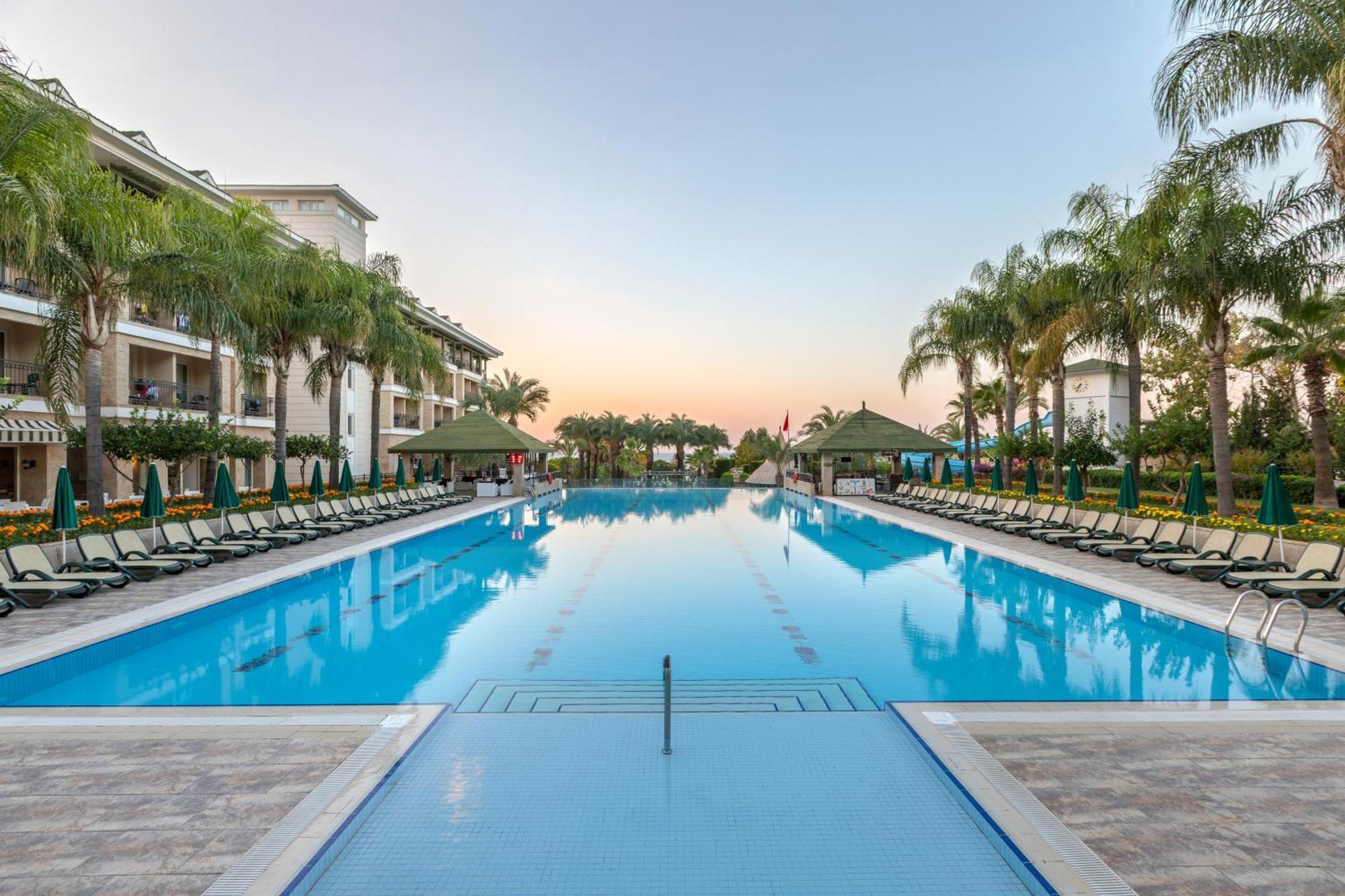 Dobedan Beach Resort Comfort "Ex Brand Alva Donna Beach Resort Comfort" Side Ngoại thất bức ảnh