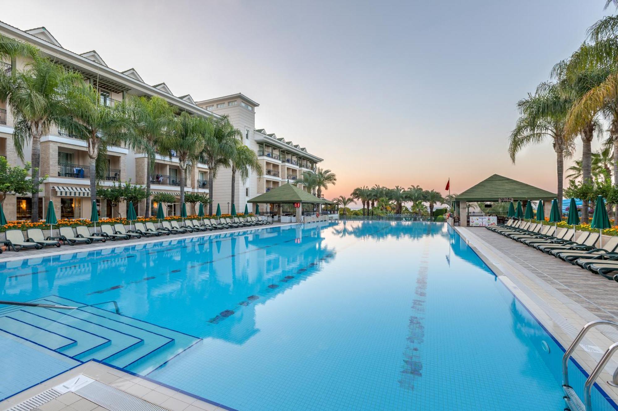 Dobedan Beach Resort Comfort "Ex Brand Alva Donna Beach Resort Comfort" Side Ngoại thất bức ảnh